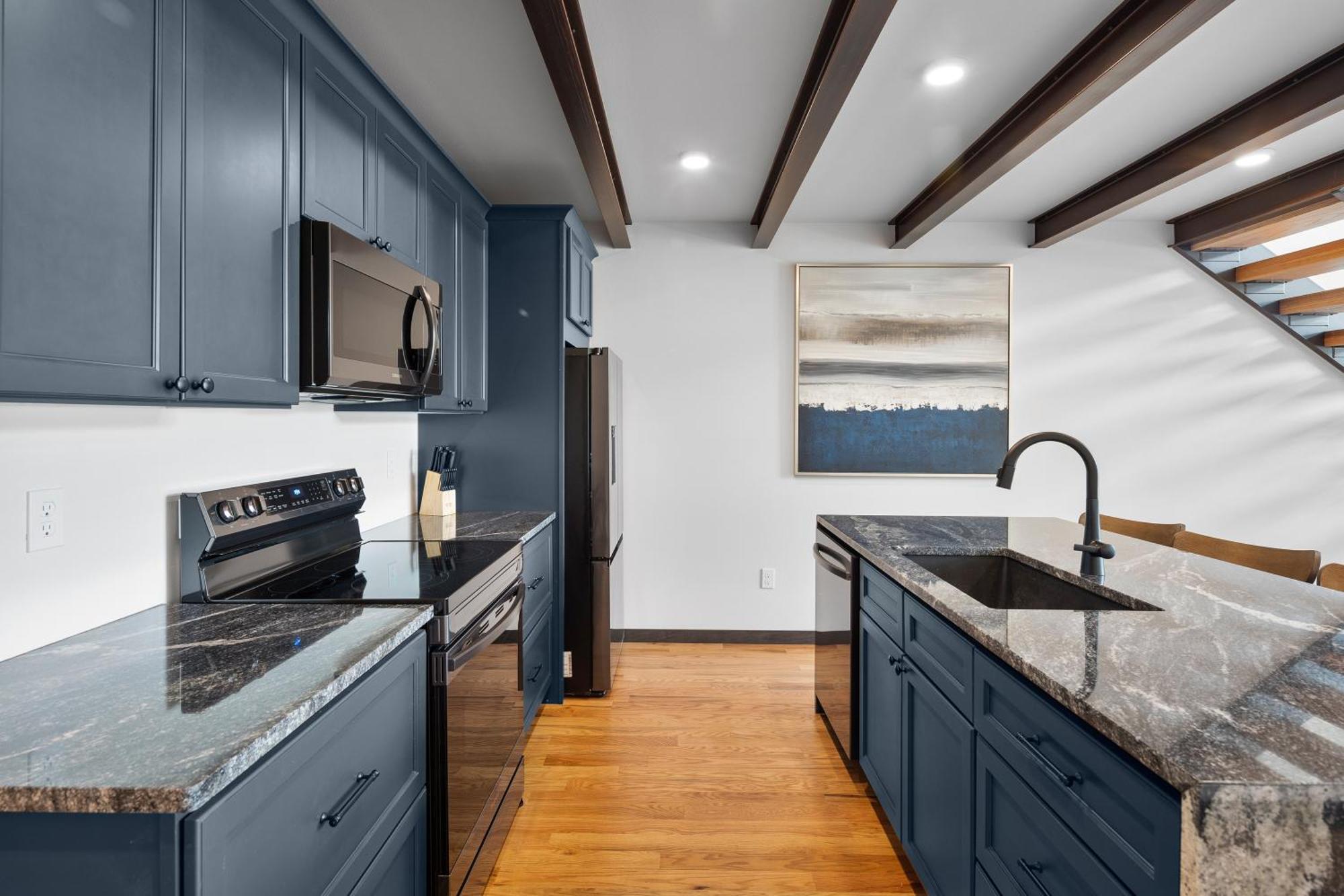 Mcgregor & Main - Luxury Lofts Apartment Hill City Exterior photo